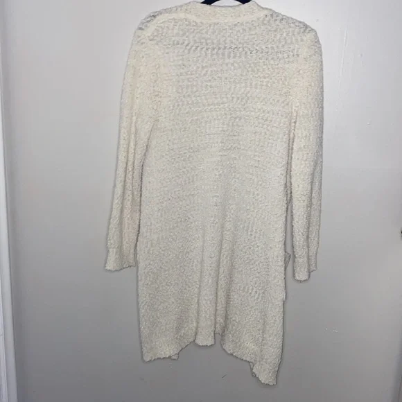 🎱Long cream knit sweater! - Picture 6 of 6
